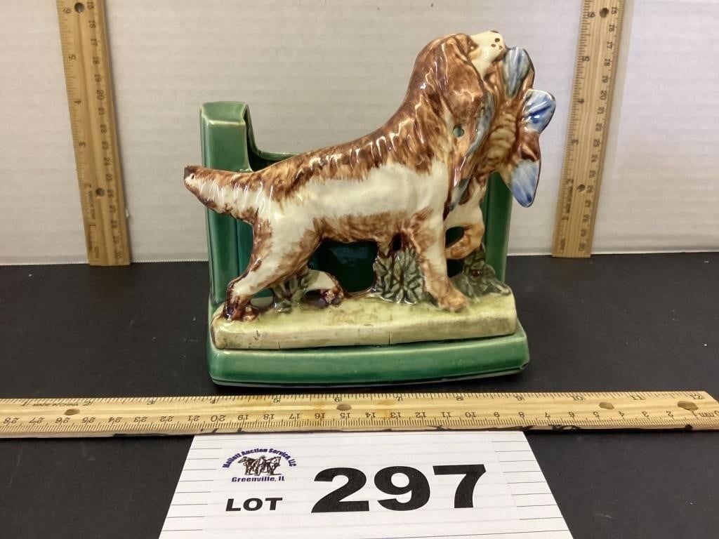 MCCOY POTTERY SPRINGER SPANIEL BOOKEND PLANTER: MCCOY POTTERY SPRINGER SPANIEL BOOKEND PLANTER