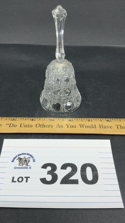 VINTAGE CRYSTAL DINNER BELL (1 of 1)