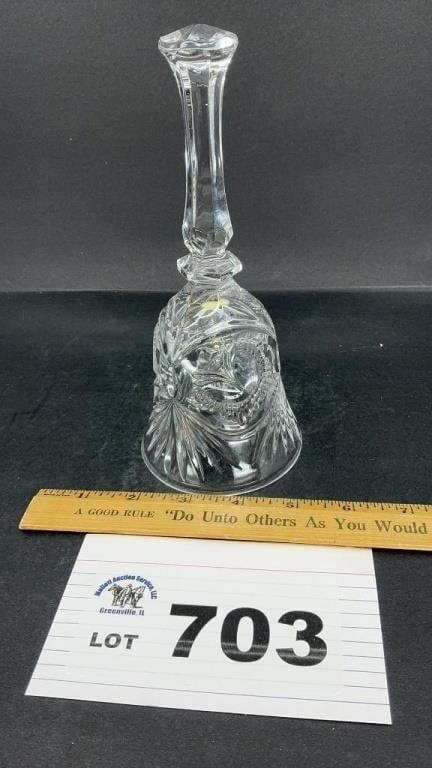 FENTON BELL 8 INCHES TALL: FENTON BELL 8 INCHES TALL