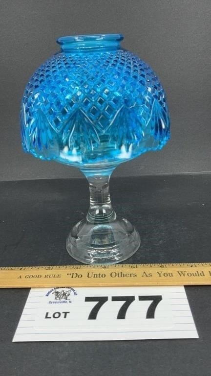 WESTMORELAND FAIRY LAMP, 7 INCHES TALL: WESTMORELAND FAIRY LAMP, 7 INCHES TALL