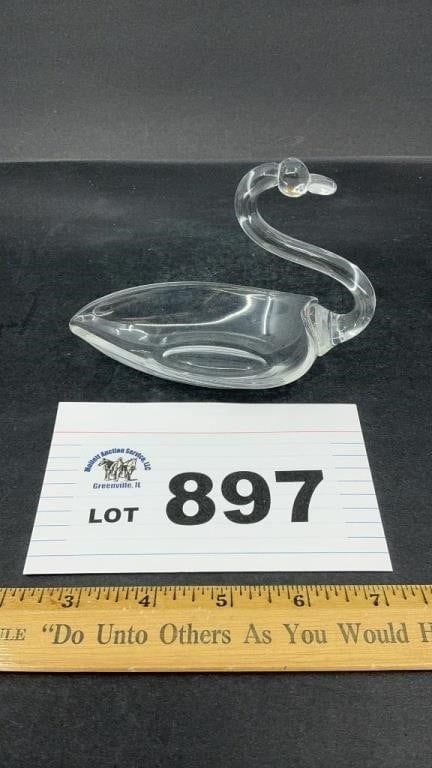 DUNCAN MILLER 4 inch GLASS SWAN (1 of 1)