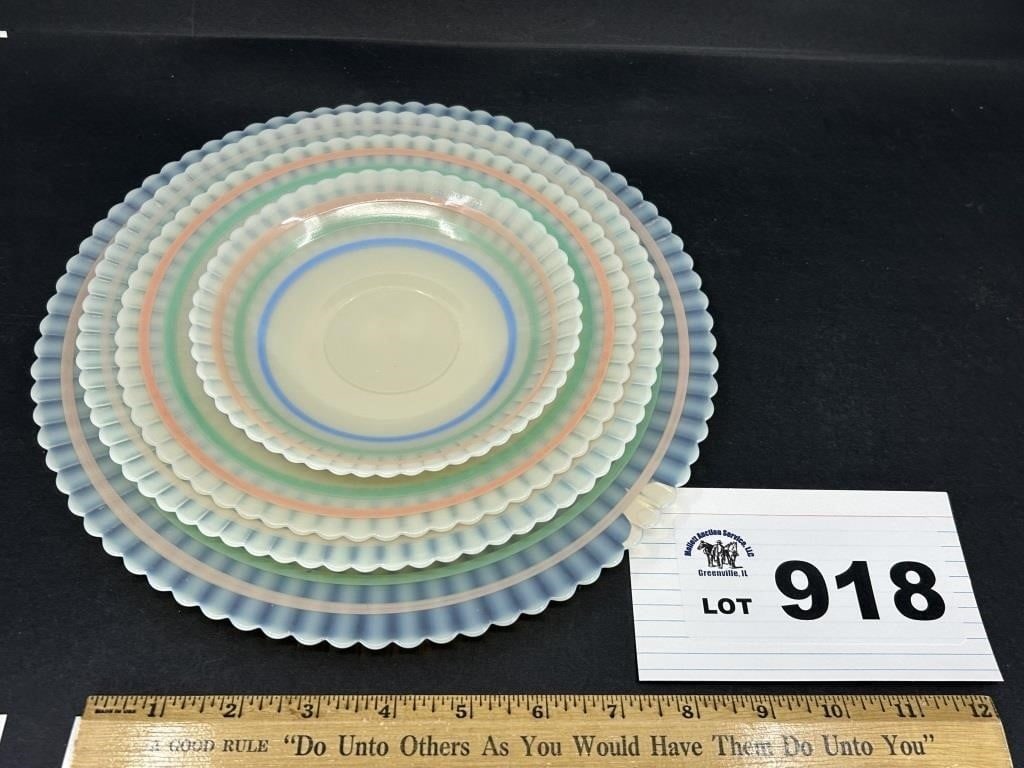 MACBETH EVANS PETALWARE CREMAX PASTEL 4 PC SET: SAUCER, 8" PLATE, 9" PLATE, 10.75" PLATE