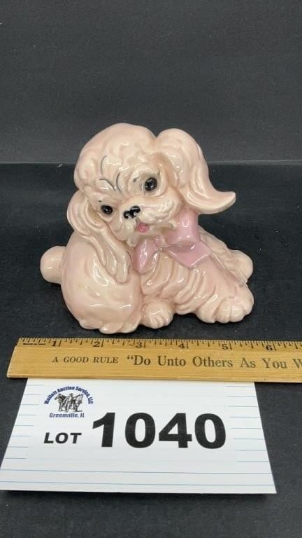 RAY FINCH PUPPY FIGURINE (1 of 3)