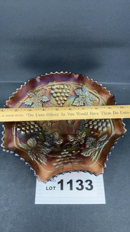 FENTON CARNIVAL GLASS GRAPE & CABLE BOWL (1 of 1)