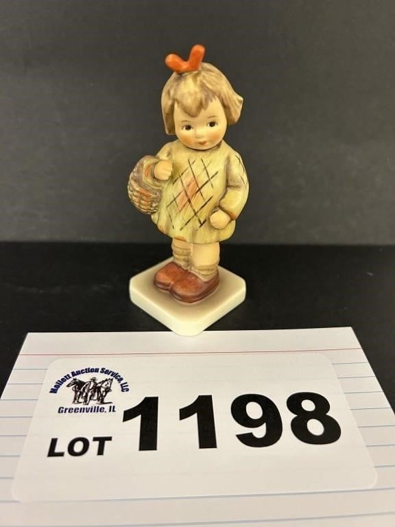 MJ HUMMEL GOEBEL FIGURINE - I BROUGHT YOU A GIFT (1 of 3)