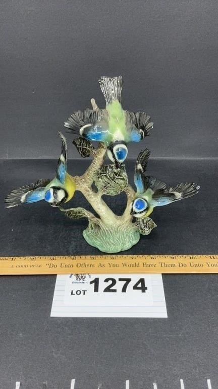 GOEBEL PORCELAIN BIRD FIGURINE 1966 3 TITMOUSE 8: inches tall BIRDS