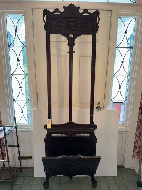 LATE 1800 VICTORIAN CARVED EASEL (1 of 11)