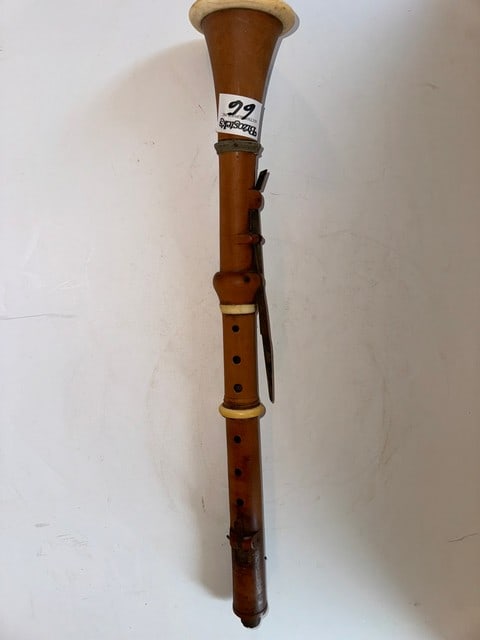 ANTIQUE WOODEN CLARINET - 1800'S: NO MOUTH PC.