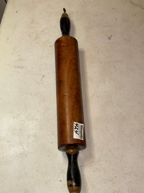 ANTIQUE TIGER MAPLE ROLLING PIN (1 of 1)