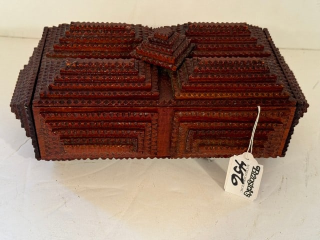 TRAMP ART WOODEN BOX: 10"L X 7"D X 4"H