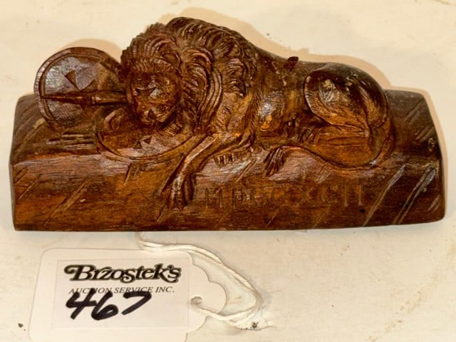 CARVED WOODEN LION PAPERWEIGHT, 5'L X 1.5"D X 2"H: 1792