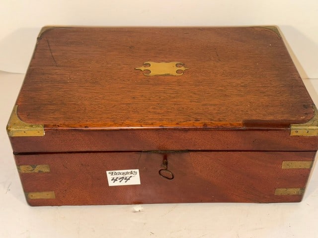 TRAVELING WRITING LAP DESK W/BRASS INLAY & INKWELLS, 14"L X 9"D X 5.25"H: W/HIDDEN 2 LOWER INSIDE DRAWERS