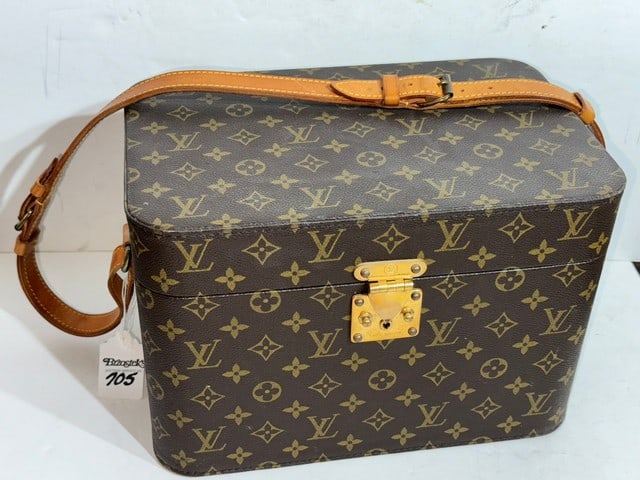 AUTHENTIC LOUIS VUITTON BEAUTY COSMETIC MAKEUP MONO HARD TRAIN TRUNK CASE (1 of 5)