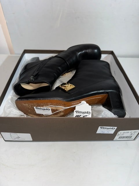 AUTHENTIC LOUIS VUITTON BLACK ANKLE LEATHER BOOTS-SIZE 39.5 NOIR VEAU SMILE (1 of 6)