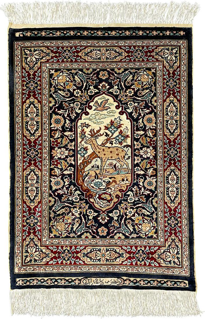 Small Hereke. Silk carpet, Turkey. With a stag motif. (1 of 9)