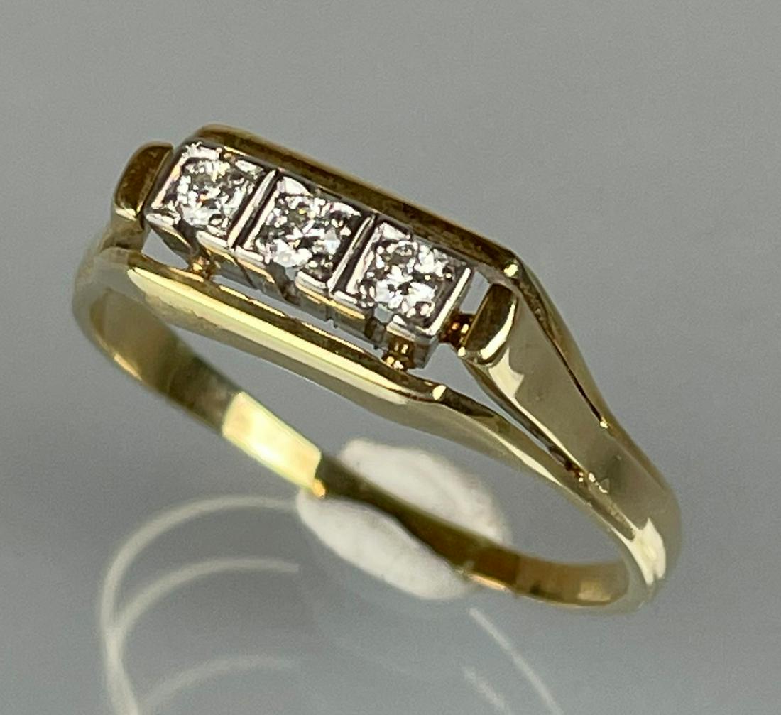 Ladies' ring 585 yellow gold / white gold set with diamonds. (1 of 11)