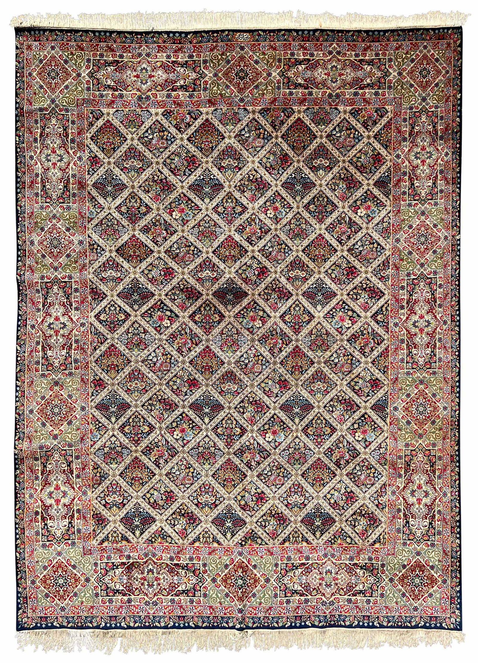 Kirman. Oriental carpet. Circa 1960. (1 of 16)