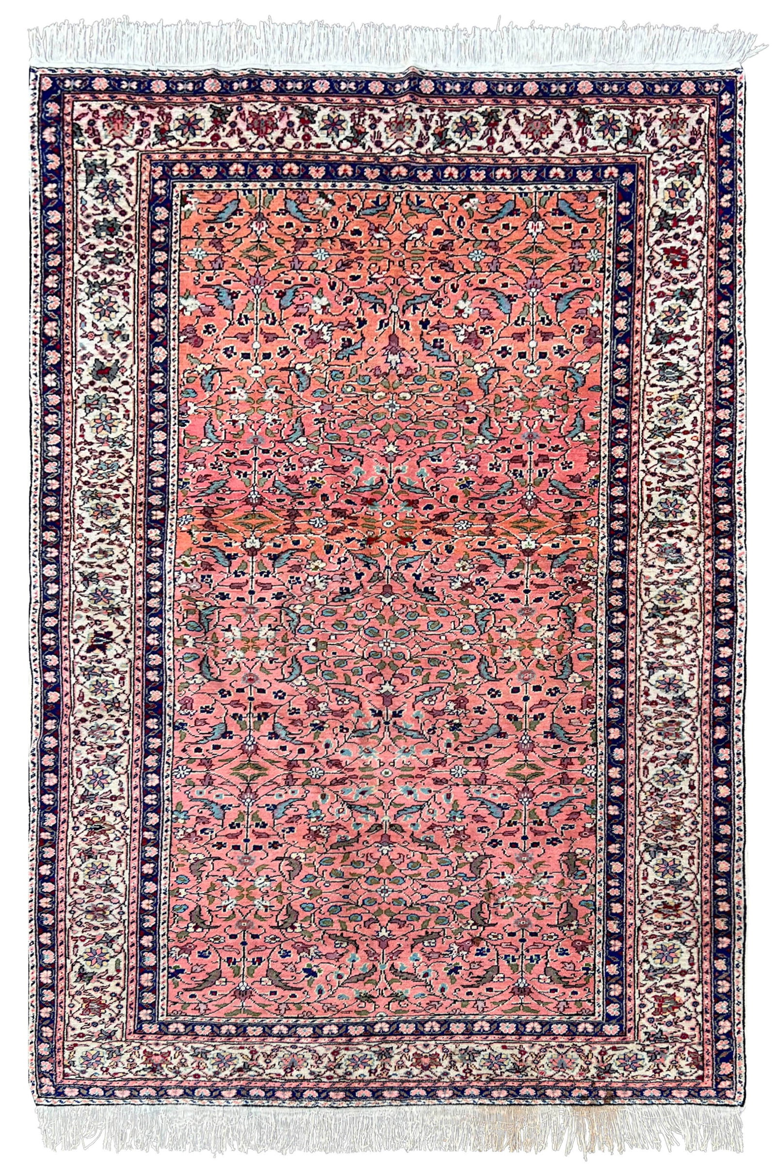 Kayseri. Türkei. Mitte 20. Jahrhundert. | Kayseri. Turkey. Mid 20th century.: Circa 225 cm x 150 cm. Orientteppich. Handgeknüpft. Wolle auf Baumwolle. Allover-Muster. Fransen stellenweise offen. Zustand siehe Fotos. Kategorie: Teppiche und Textilien Approx. 225 cm x 150 cm