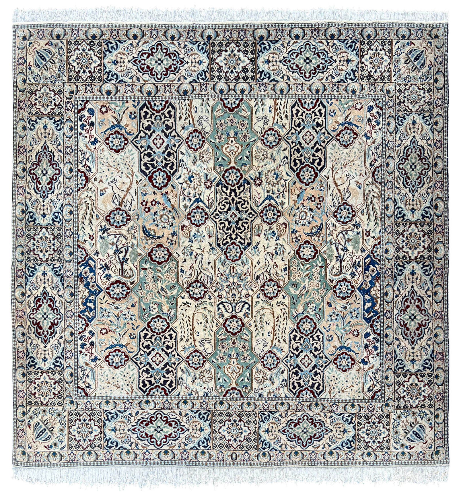Nain. Orientteppich.  |  Nain. Oriental carpet. (1 of 12)