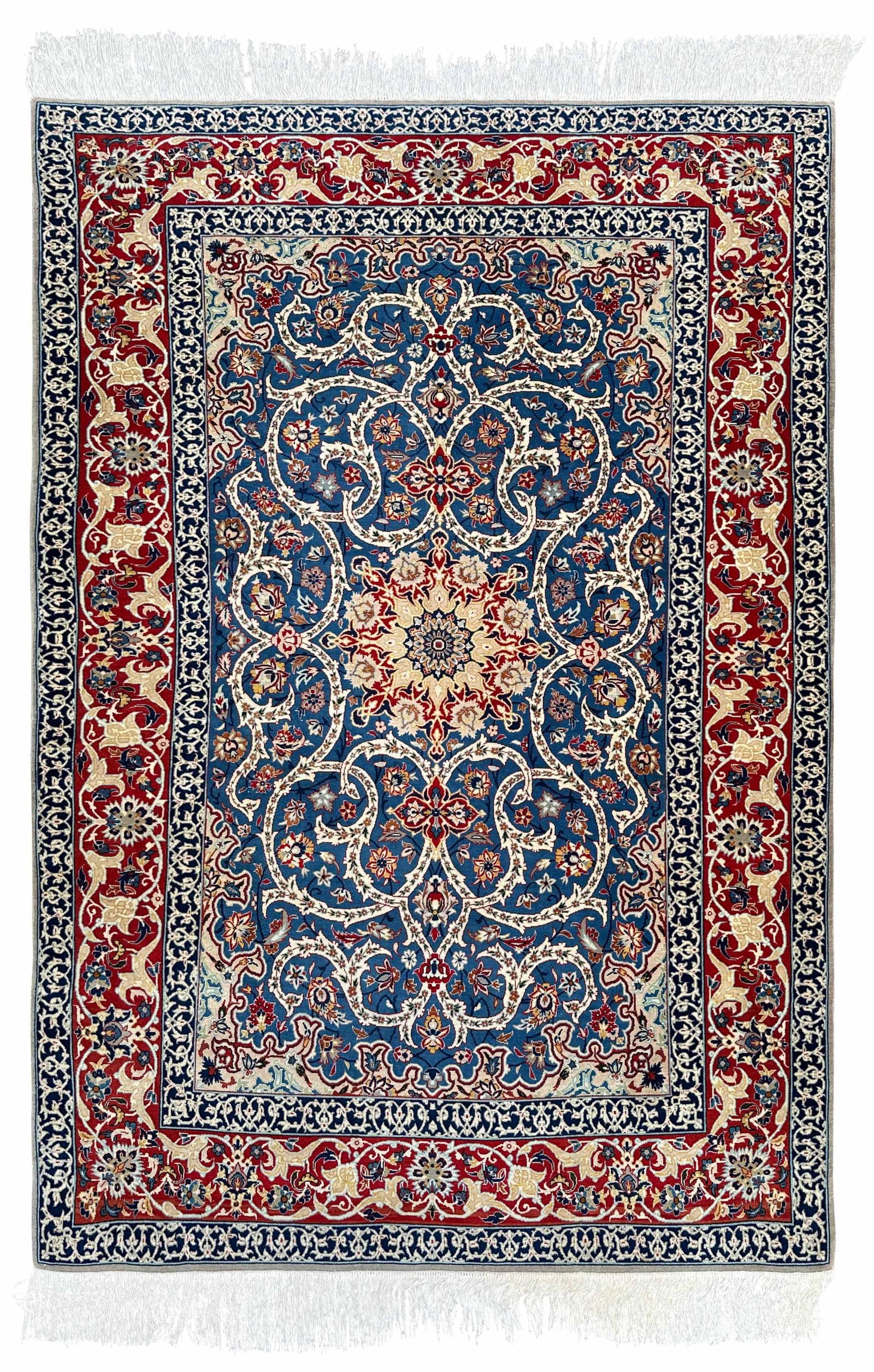 Isfahan. Oriental carpet. (1 of 7)