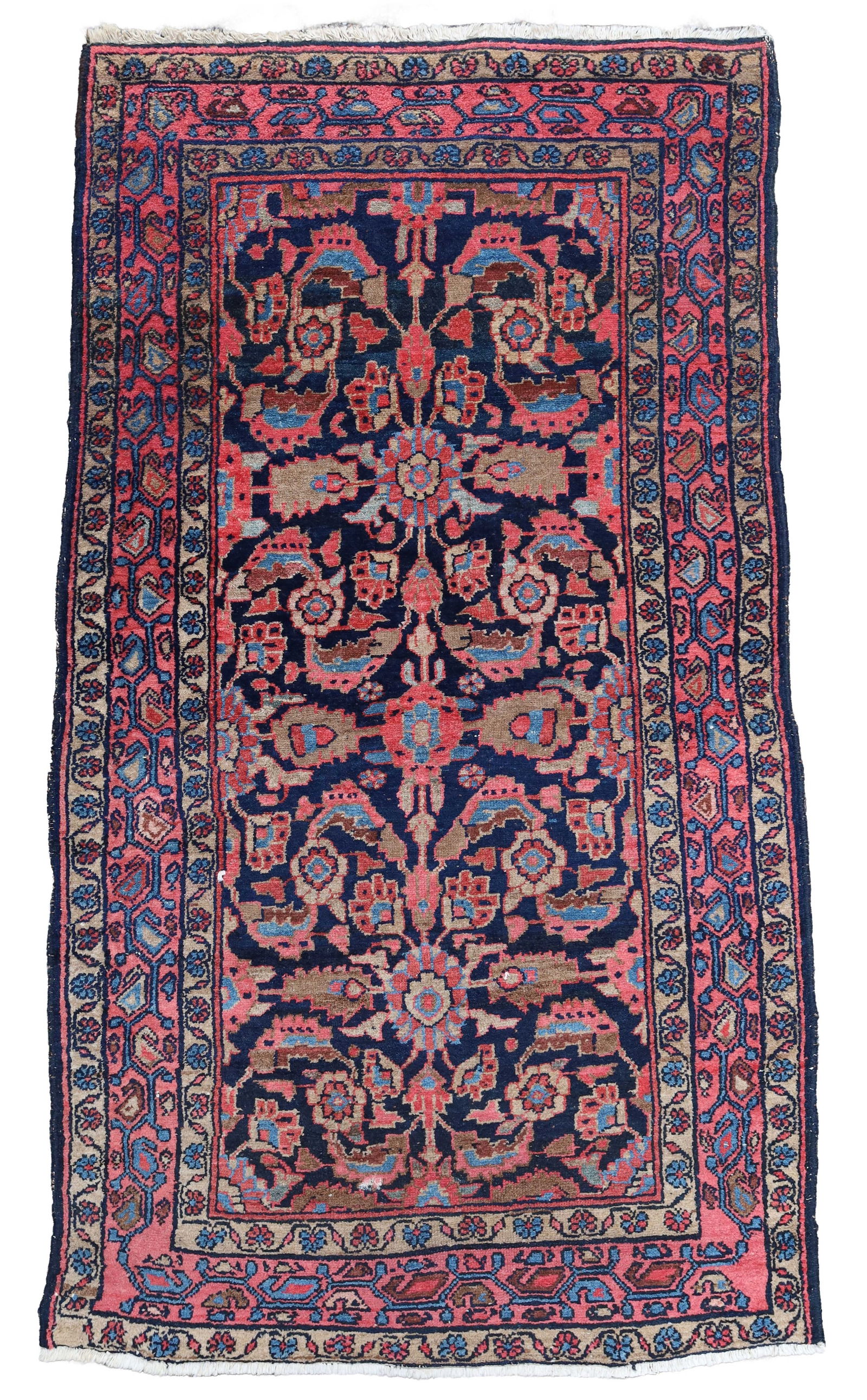 Lilian. Orientteppich. Um 1920.: Circa 183 cm x 101 cm. Orientteppich. Iran. Perserteppich. Handgeknüpft. Wolle auf Baumwolle. Stellenweise altersbedingte Gebrauchsspuren. Zustand siehe Fotos. Kategorie: Teppiche und Textilien A