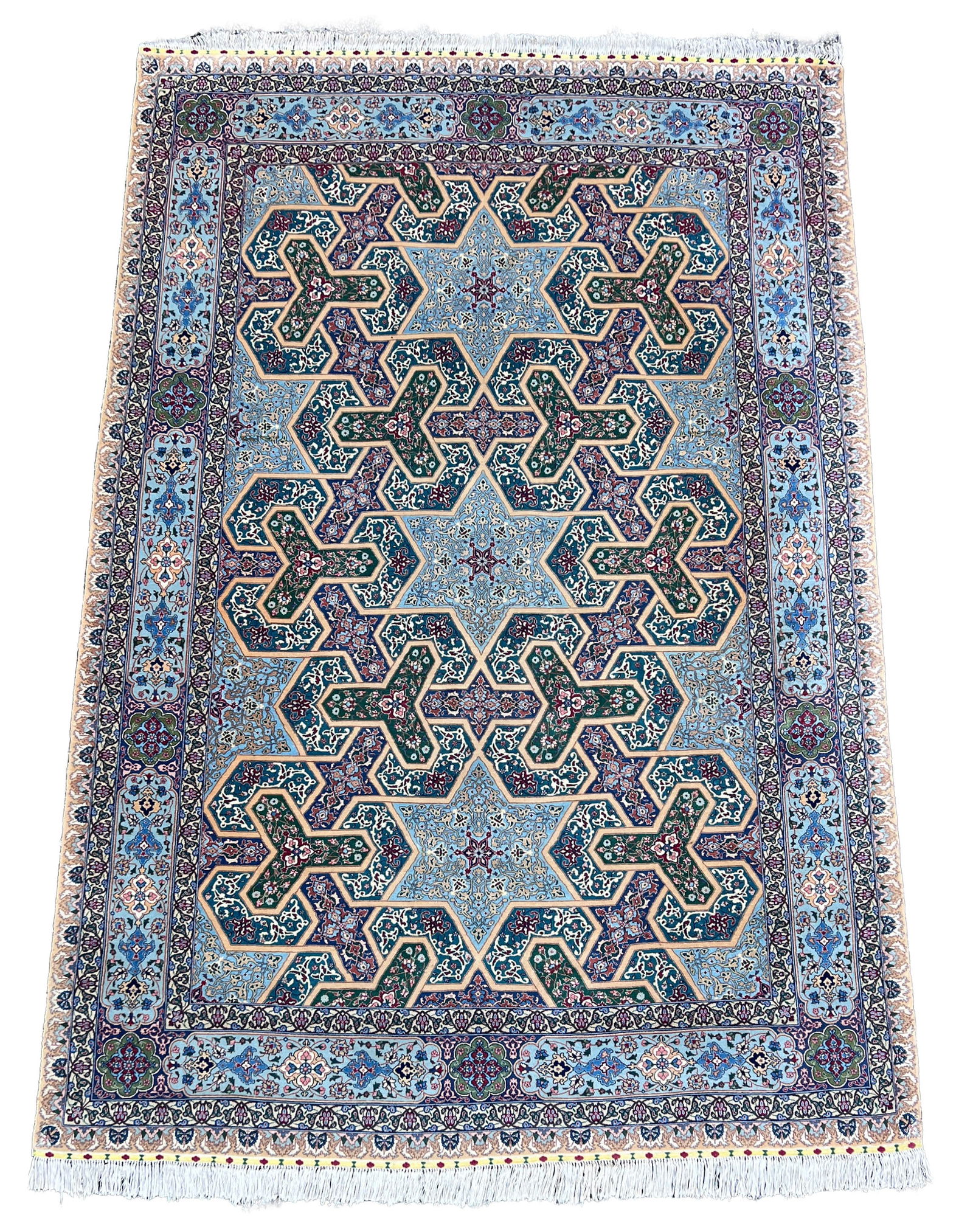 Täbriz. Orientteppich. Um 1980.: Circa 281 cm x 174 cm. Orientteppich. Iran. Perserteppich. Handgeknüpft. Wolle auf Seide. Hellblauer Grundton. Schönes Sternen-Muster. Zustand siehe Fotos. Kategorie: Teppiche und Textilien