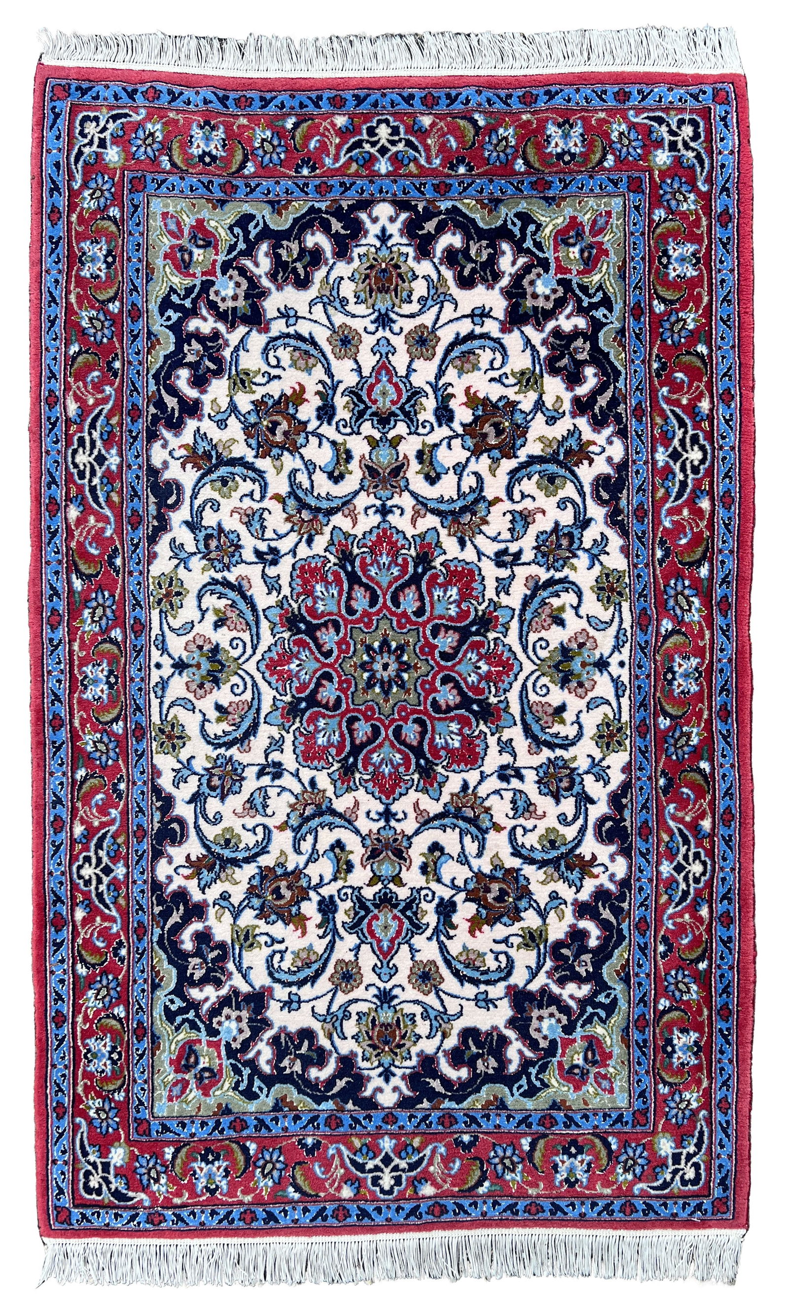 Isfahan. Orientteppich. Um 1990.: Circa 106 cm x 71 cm. Orientteppich. Iran. Perserteppich. Handgeknüpft. Korkwolle auf Seide. Zustand siehe Fotos. Kategorie: Teppiche und Textilien Approx. 106 cm x 71 cm. Oriental carpet. Iran.