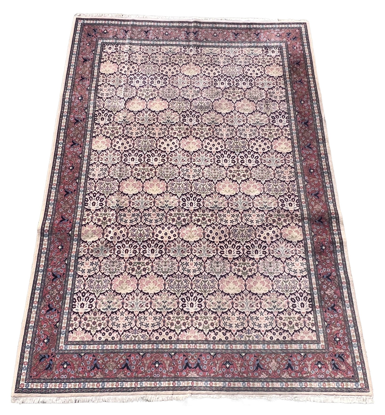 Hereke Turkey. Approx. 333 cm x 230 cm. Around 1960/70.: Orientteppich. Handgeknüpft. Wolle auf Baumwolle. Allover-Muster. Zustand siehe Fotos. Kategorie: Teppiche und Textilien Oriental carpet. Hand-knotted. Wool on cotton. Allover pattern. See photos