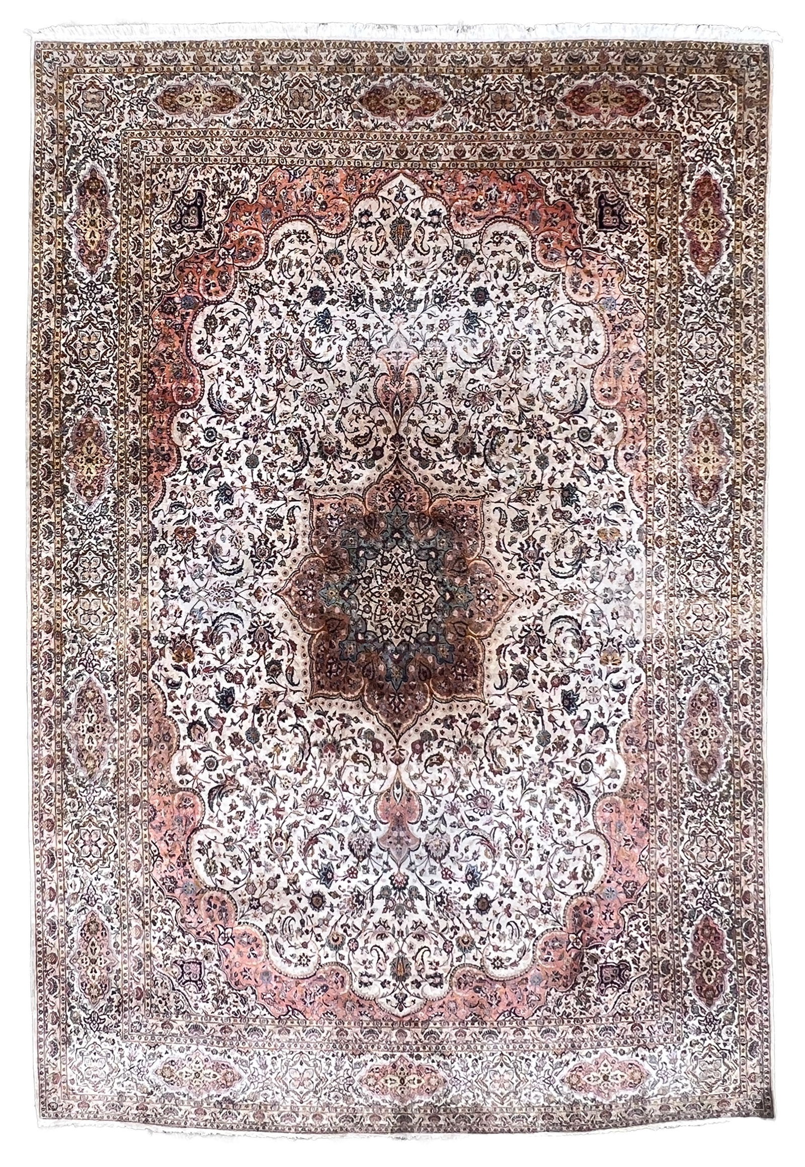 Keshan. Signiert. Circa 410 cm x 300 cm. Um 1960. Keshan. Signed. Approx. 410 cm x 300 cm. Circa: Oriental carpet. Iran. Persian carpet. Hand-knotted. Silk on silk. Partially thin pile. Base fabric visible. Fringes open in places. Stained. Needs cleaning. Certificate included. Condition as shown i