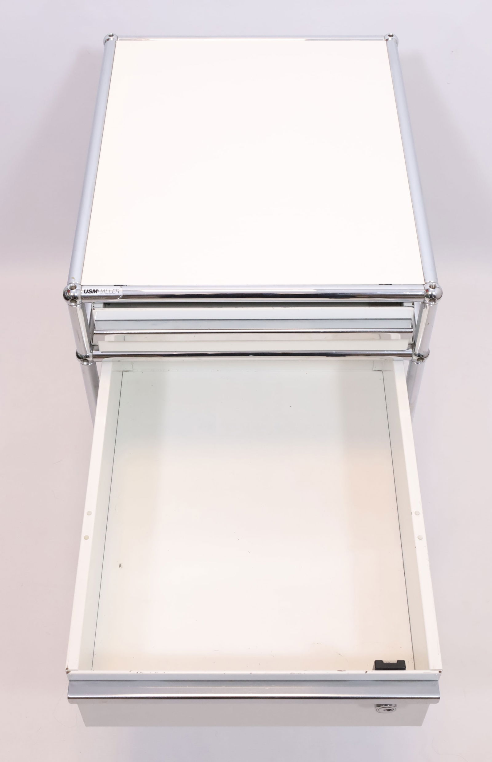 USM Haller. Rolling container. - 6