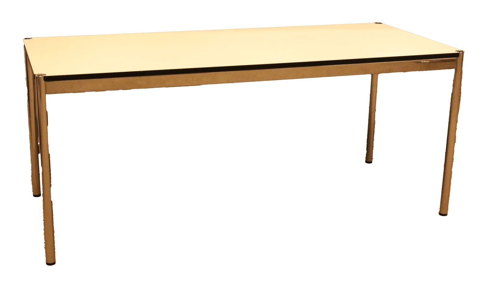 USM Haller. Desk. (1 of 11)