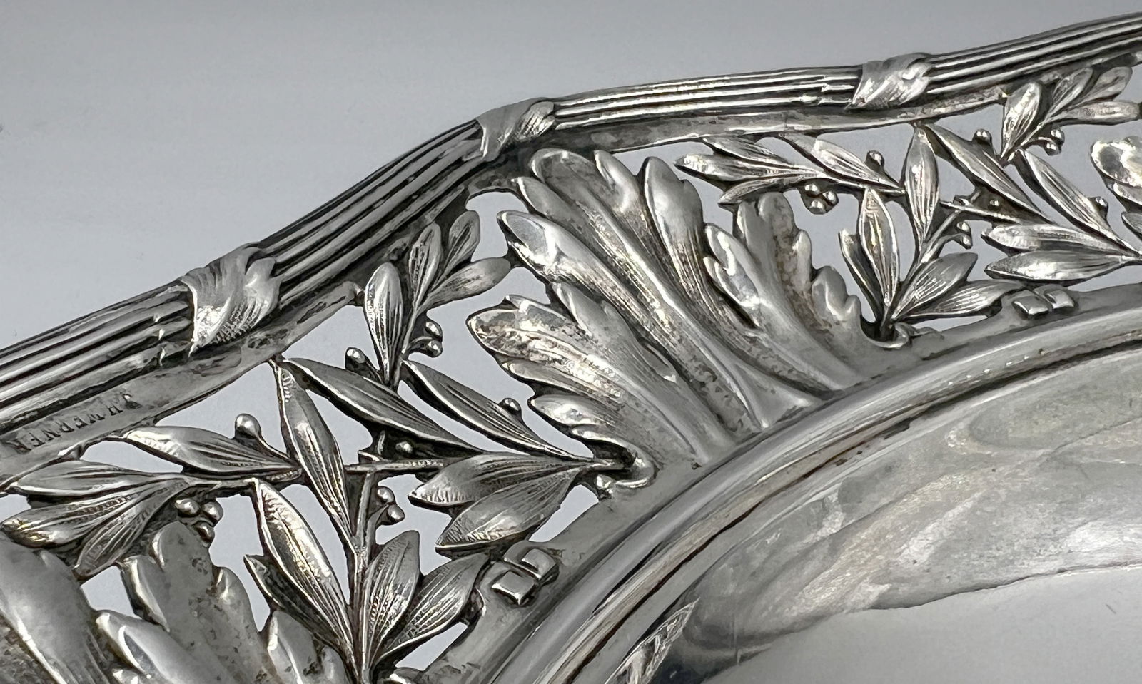 Centrepiece. 800 silver. - 4