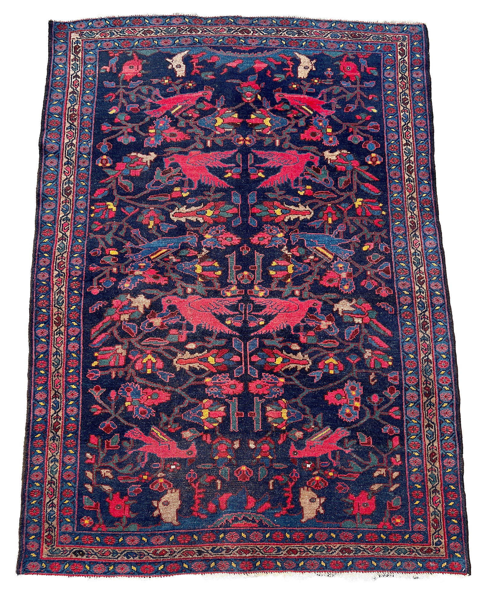 Nahavand. Approx. 225 cm x 135 cm. Circa 1910. (1 of 7)