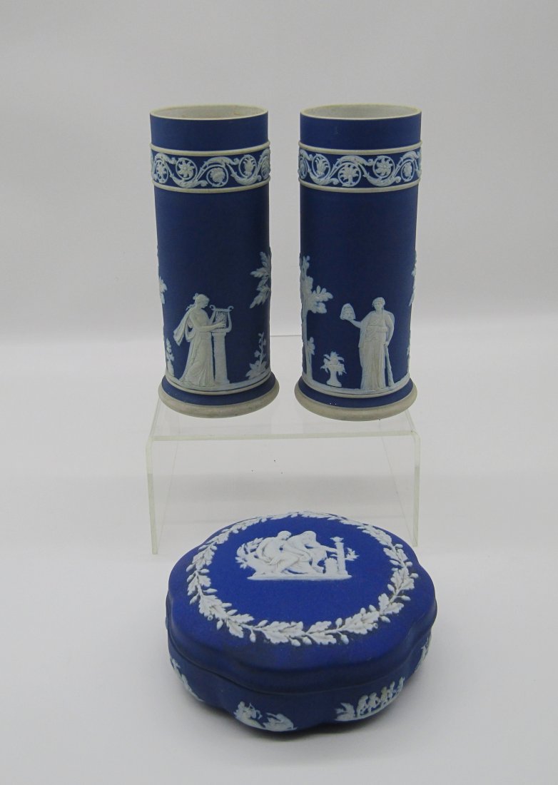 Grouping of antique dark blue Jasperware Wedgwood (1 of 5)