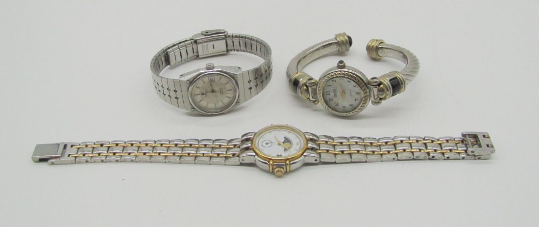 3 Ladies quartz watches Tissot Seastar and others (1 of 5)