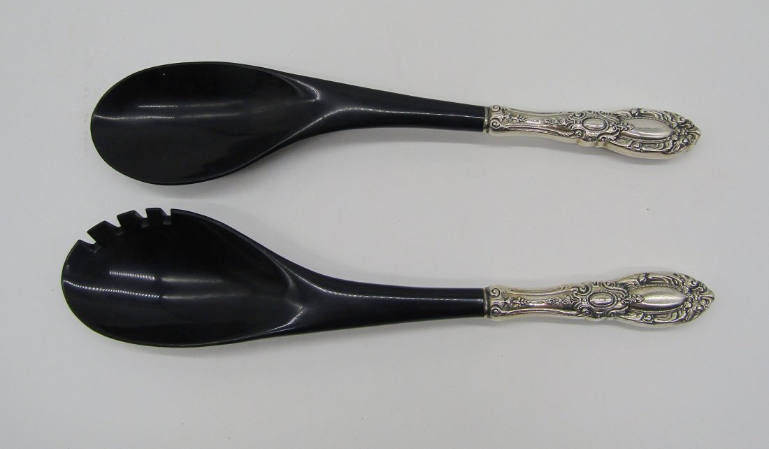 sterling handle salad set by Towle King Richard pattern (1 of 2)