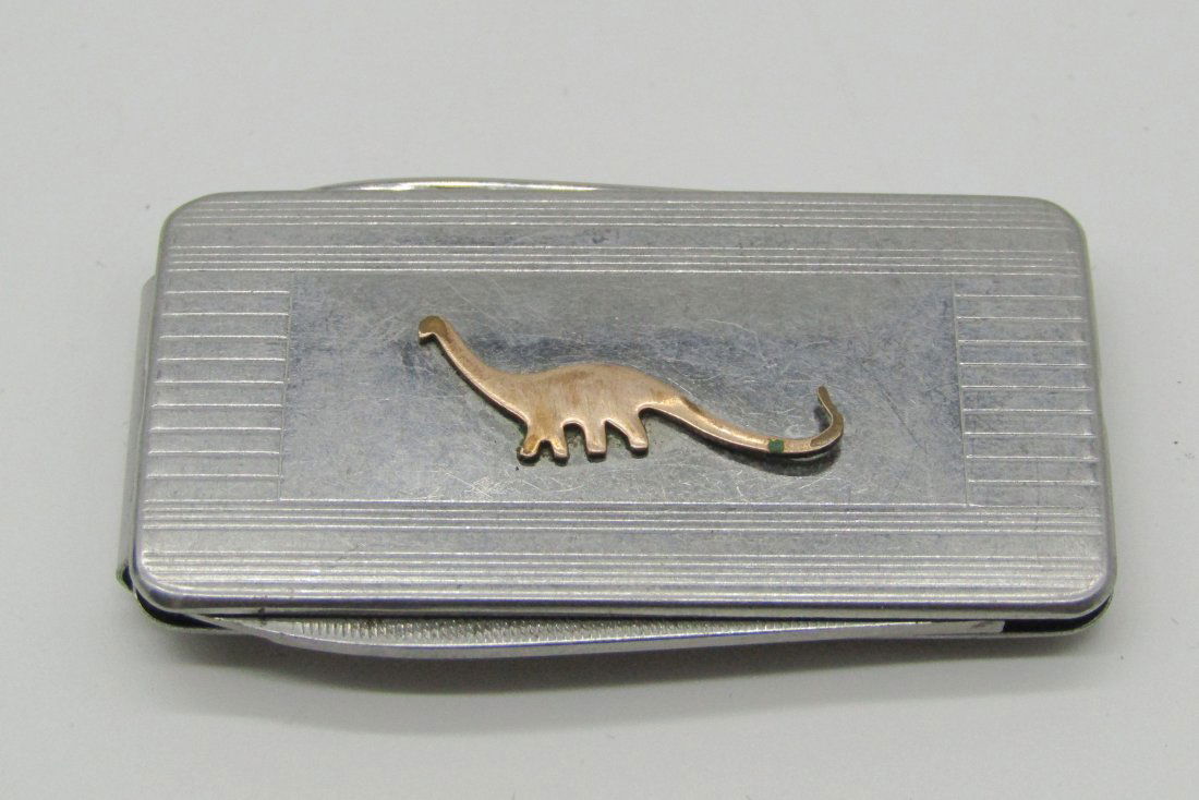 vintage Imperial 2 blade pocket knife and money holder with Sinclair Dinosaur (1 of 4)