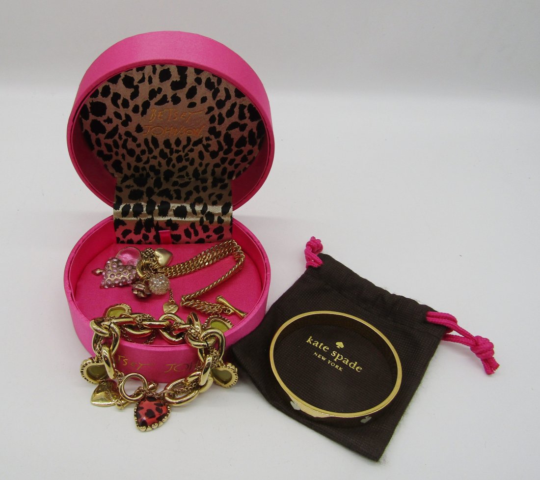 3 piece lot of Designer Fashion jewelry (1 of 3)