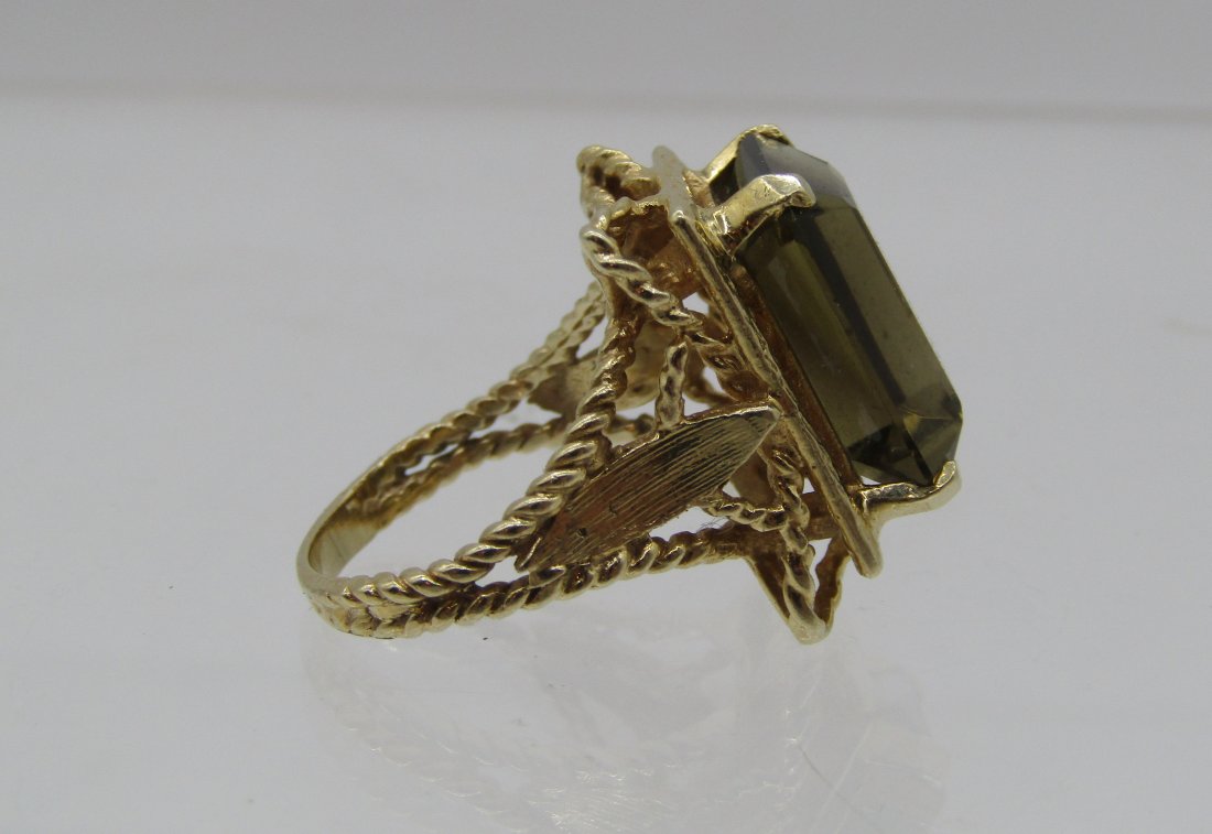 estate, gold and Topaz ring (1 of 3)