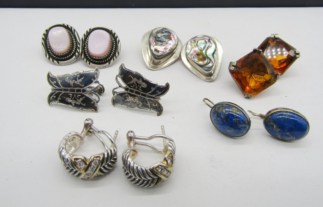 6 pair of vintage sterling screw back earrings: nice estate lot of sterling earrings. screw back, clip, post, lever back. abalone, lapis, Siam, glass.