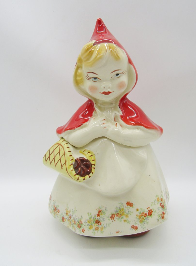 Hull Art Pottery Little Red Riding Hood cookie jar 967: original Hull art pottery cookie jar of Little Red Riding Hood. measures 13" high. model #967.