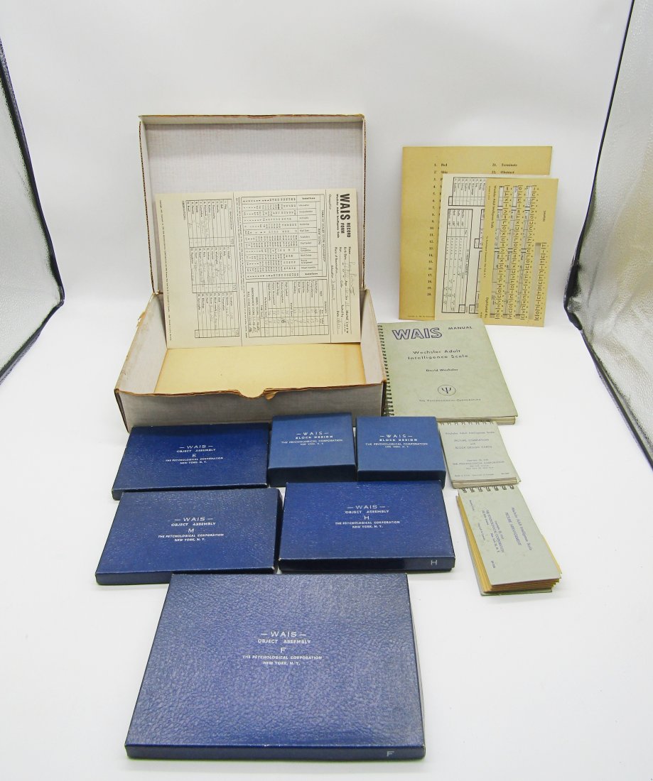 vintage Wais, Psychiatrist Patient games to scale Intelligence #2: circa 1950's Psychiatrist games to judges adult intelligence. blocks, puzzles, books of cards and manual. made by the Wais Psychological Corp. New York.