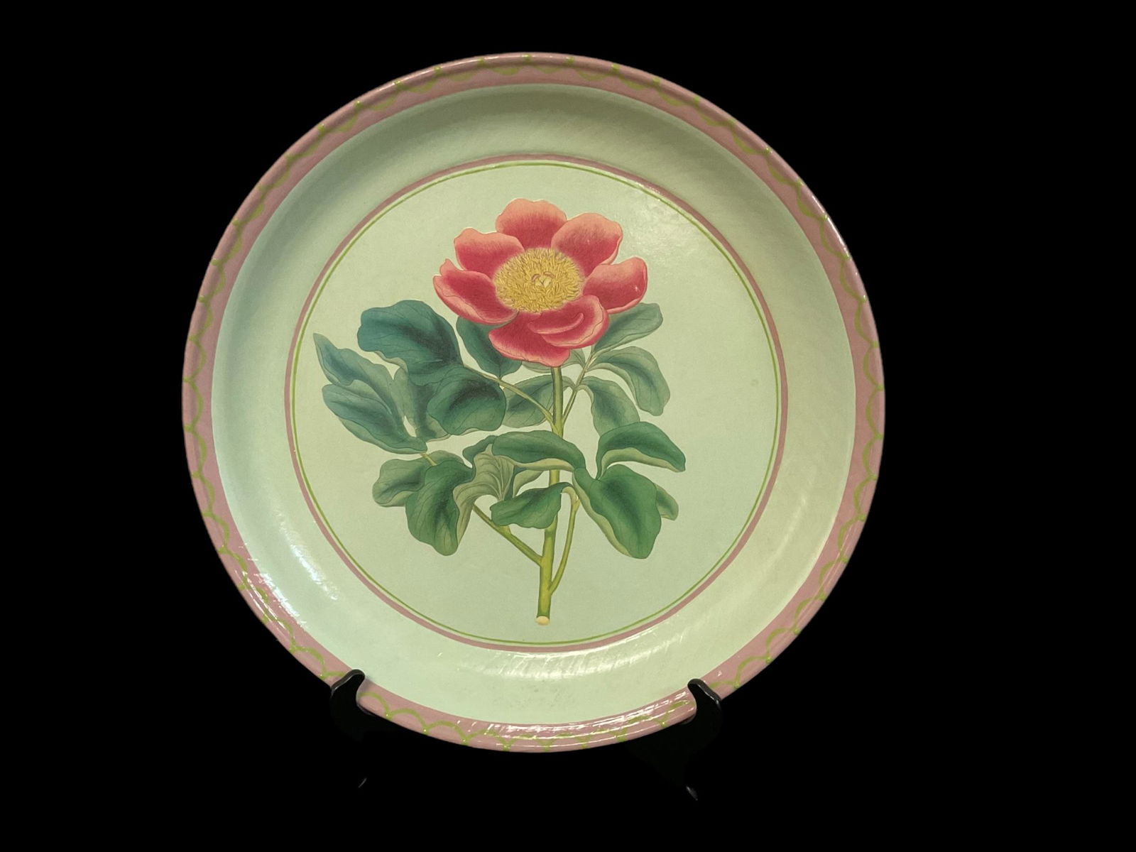 Large Handpainted Flower Round Tray: Large Handpainted Round Tray Approximately 20" diameter, 2" deep Condition very good