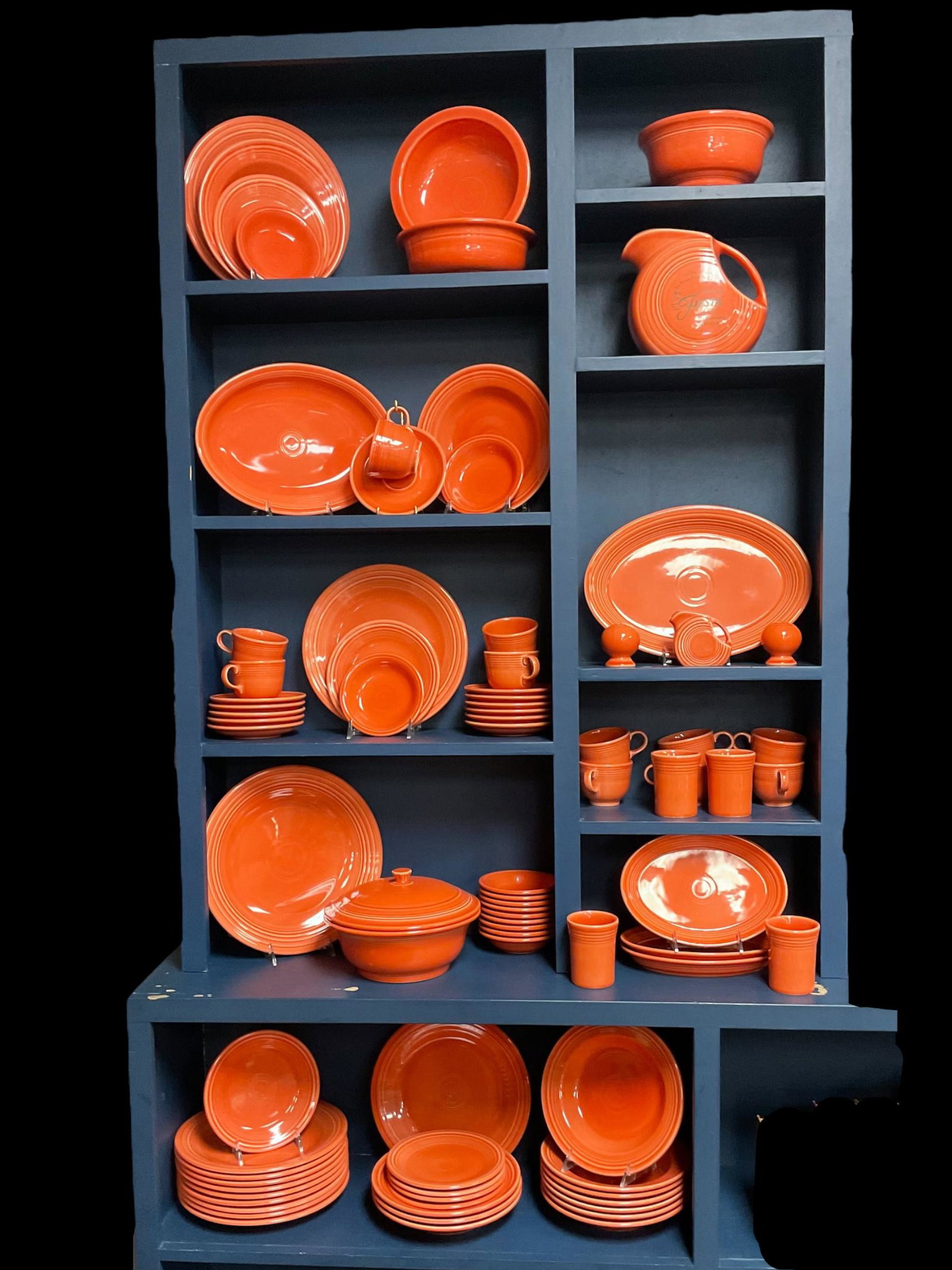 86-Piece Fiestaware Orange Dinner Service and Plates (1 of 19)