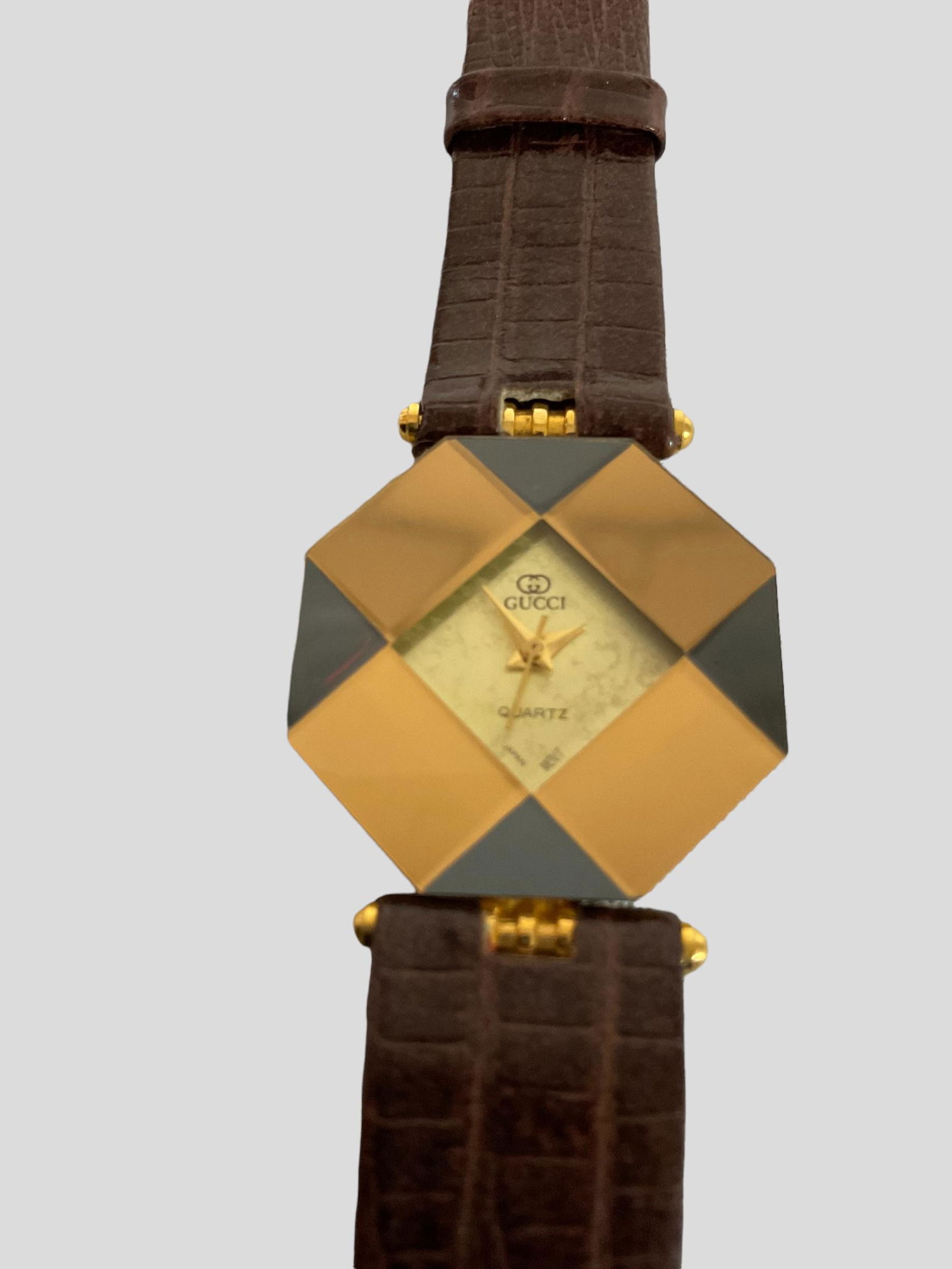 Gucci Ladies Wristwatch (1 of 7)