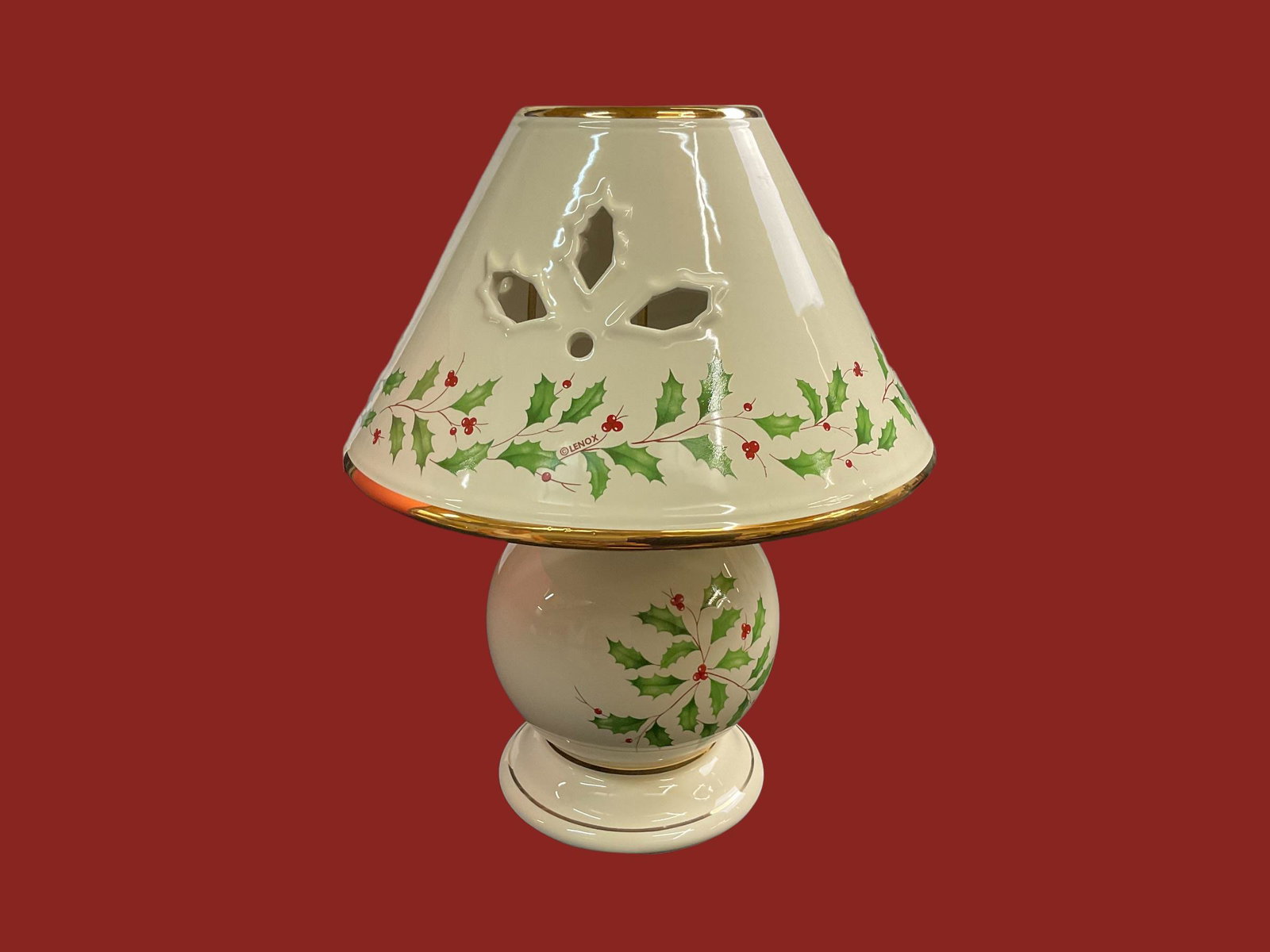 Lenox Holiday Candle Lamp with Box: Lenox Holiday Candle Lamp with Box, Measures 11 1/2" x 9 1/4" x 9 1/4", includes Votive Candle, Condition very good, see photographs