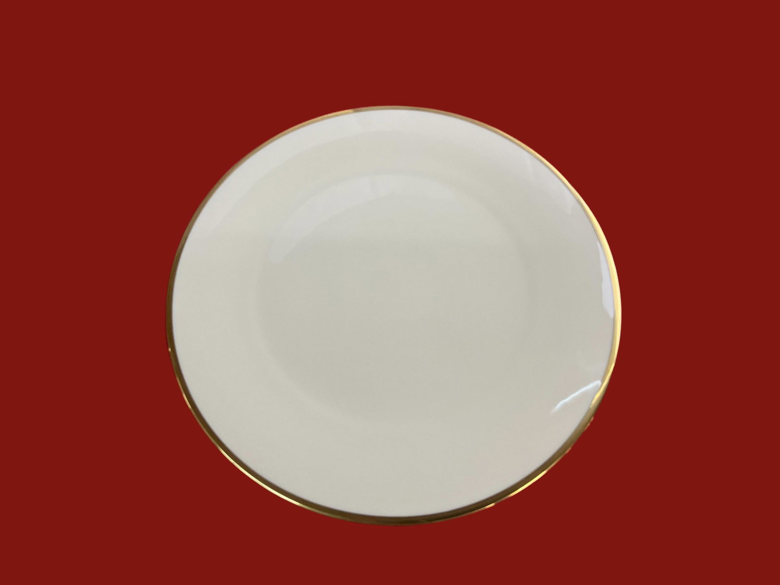 Lenox Eternal Cake Plate: Lenox Eternal Cake Plate, Cream colored bone china with gold trim, Measures 11 3/4" diameter, Condition very good, see photographs