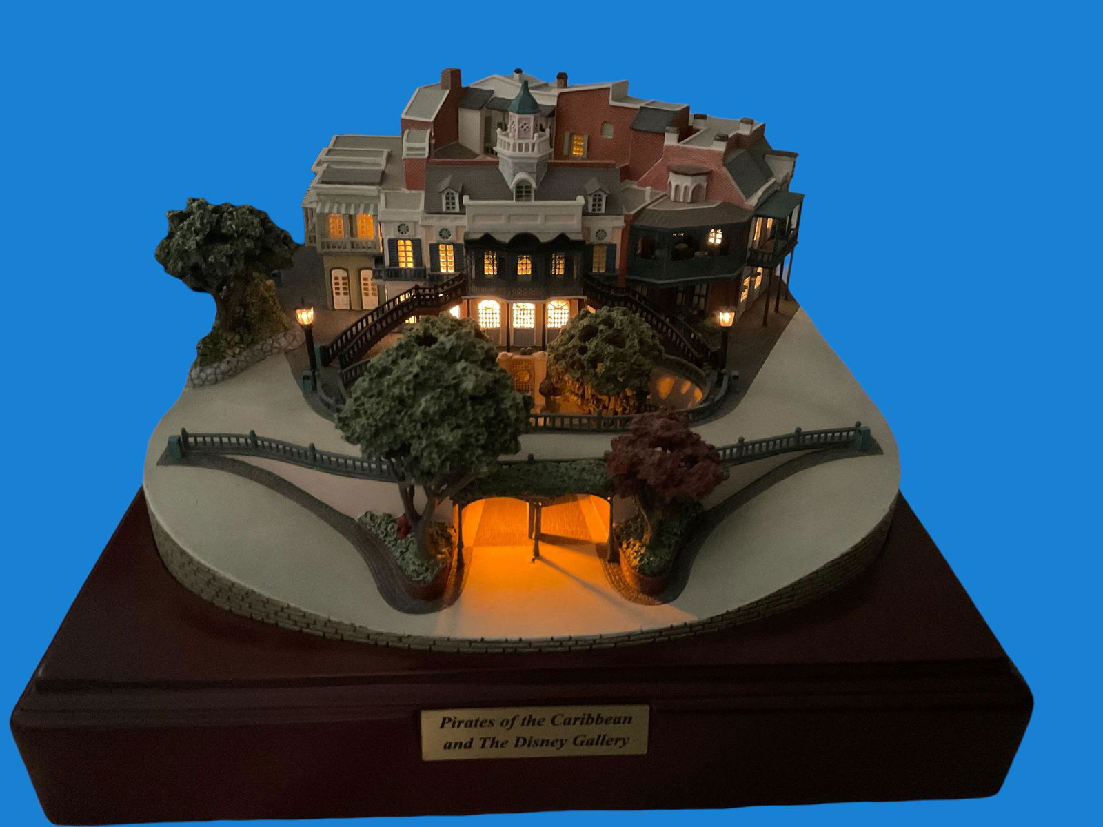 The Art of Disney Pirates of the Caribbean and The Disney Gallery First Edition Olszewski (1 of 20)