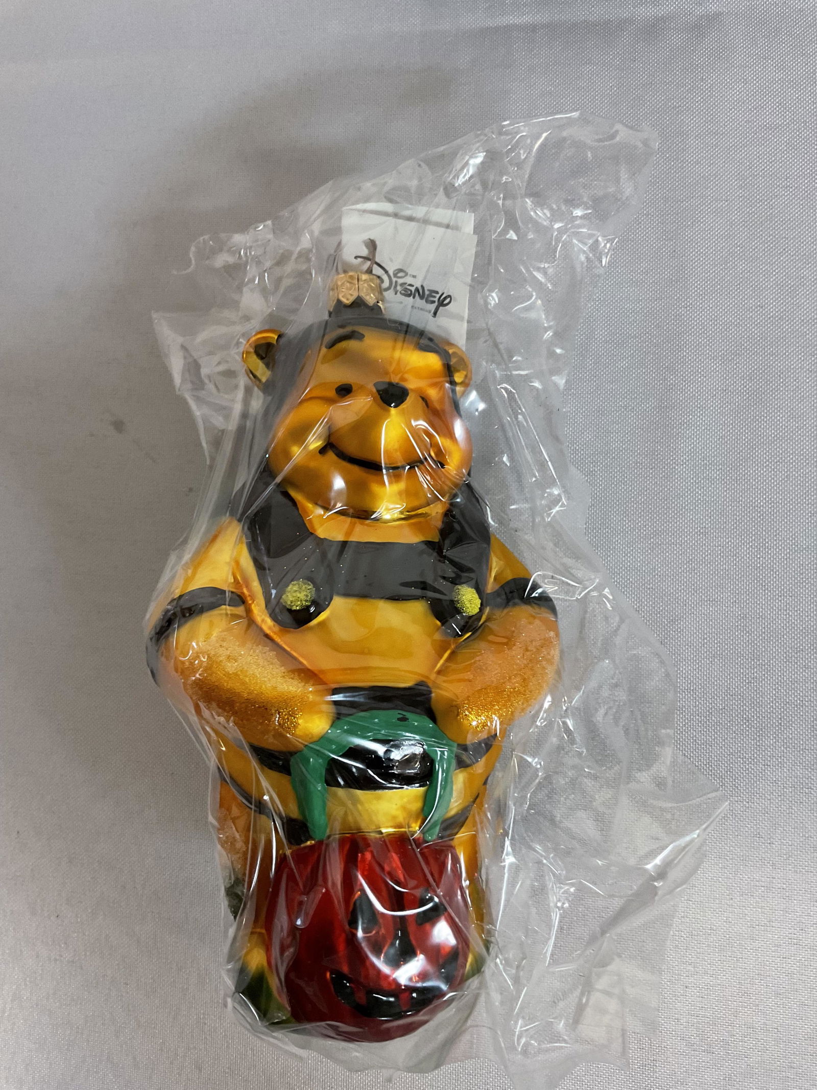 Disney Christopher Radko Winnie The Pooh Halloween Ornament in Box (1 of 4)