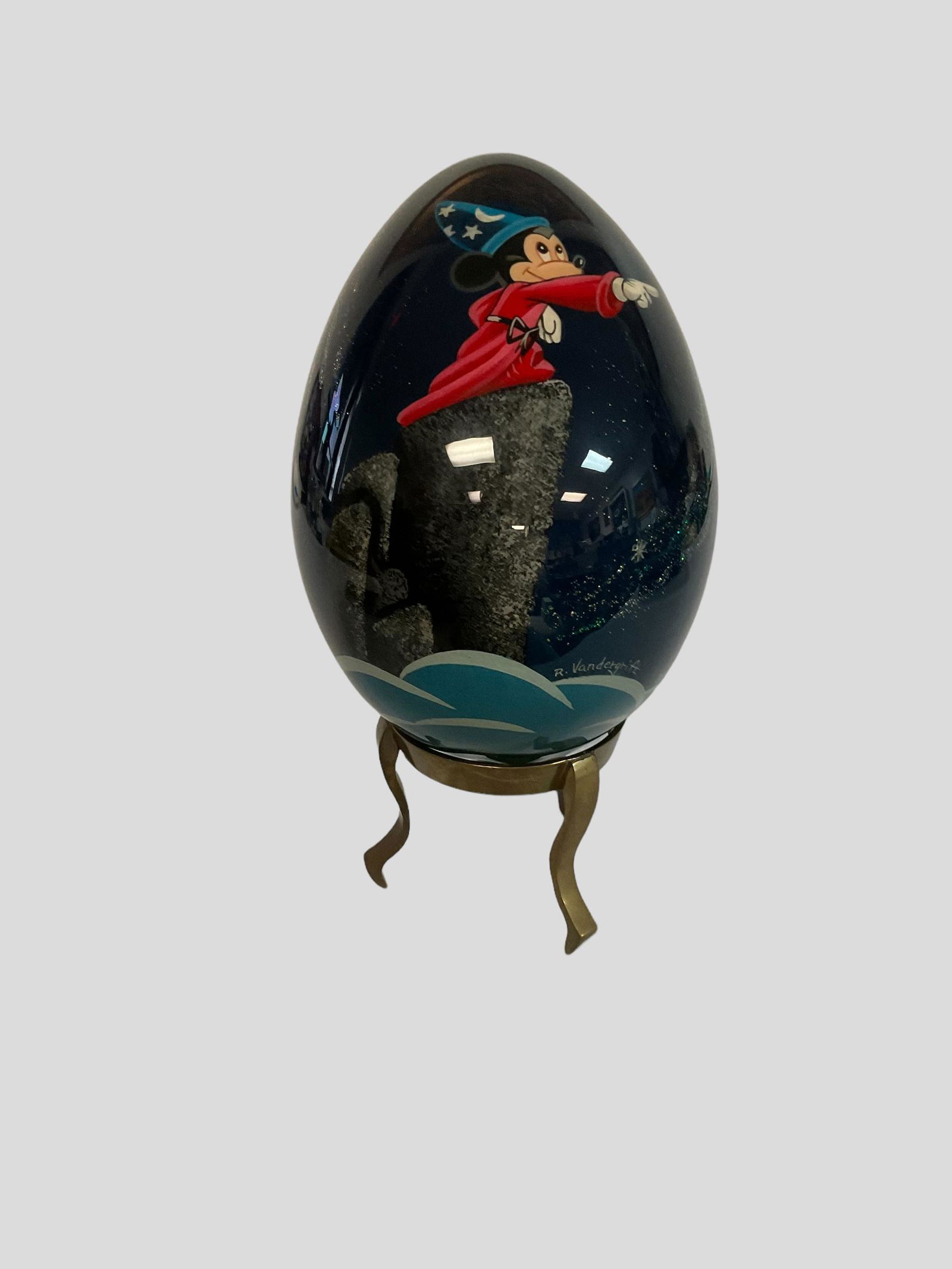 Disney Mickey Mouse Sorcerer Signed Egg by R. Vandergrift Limited Edition 36/500 with Stand (1 of 9)